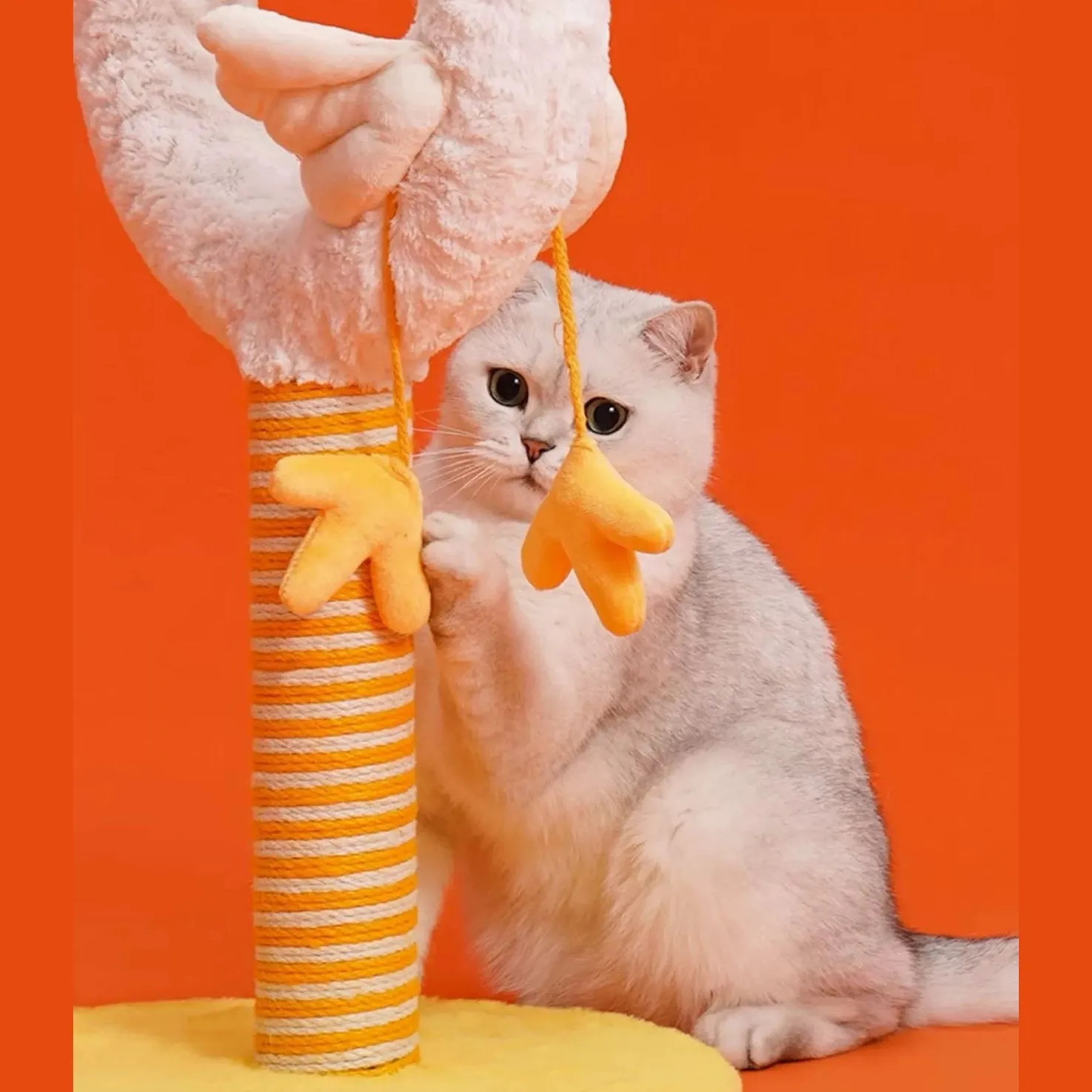 ZEZE Chicken Cat Scratching Post